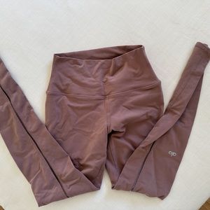 Alo Yoga Pants